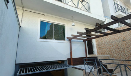 Sobrado à venda com 3 quartos, sendo 1 suíte,  em Vila Guilherme, São Paulo, SP