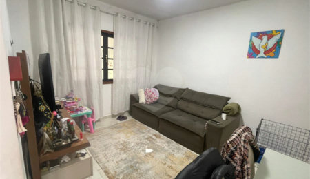 Casa Térrea à venda com 2 quartos, sendo 1 suíte,  em Vila Suissa, Mogi das Cruzes, SP