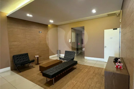 Bela Vista - Apartamento na Rua Paim - totalmente reformado