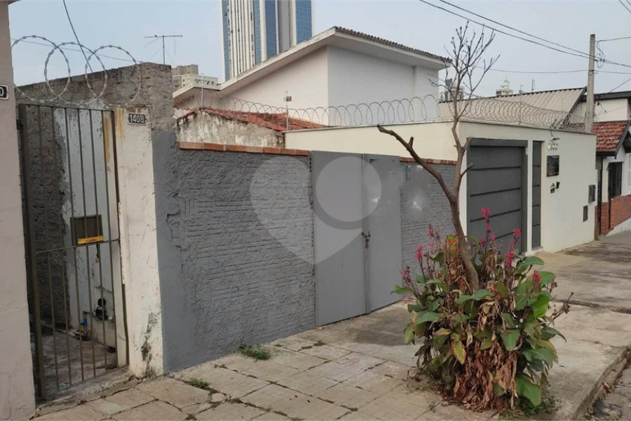 Terreno a venda no bairro Cidade Alta em Piracicaba-SP.