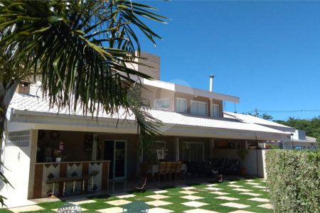 Casa à venda com 5 quartos, sendo 3 suítes, em Reserva dos Vinhedos, Louveira, SP
