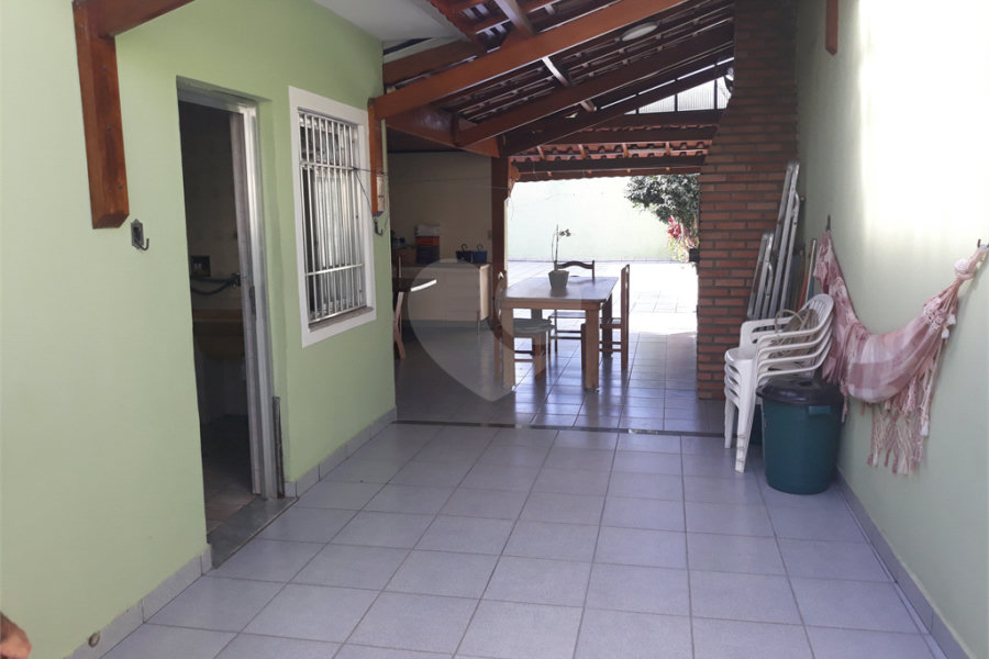 Casa à venda com 3 quartos, sendo 1 suíte, em Jaçanã, São Paulo, SP