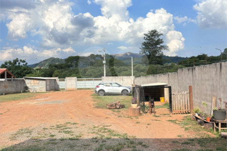 Casa à venda com 2 suítes em Jardim Estância Brasil, Atibaia, SP