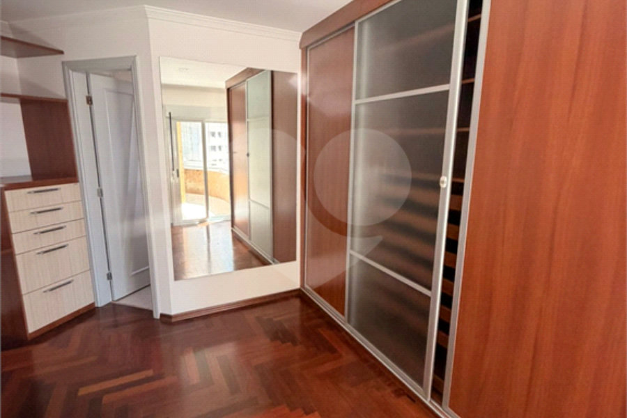 Apartamento à venda com 3 suítes em Santana, São Paulo, SP