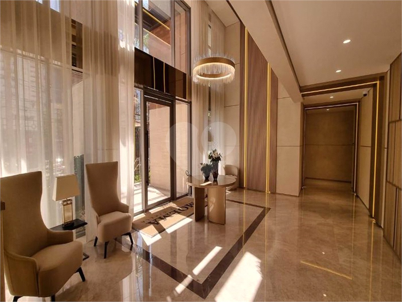Apartamento à venda com 3 suítes em Moema, São Paulo, SP