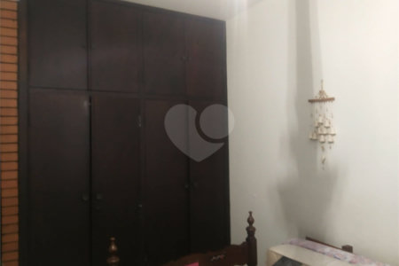 Casa Térrea à venda com 5 quartos, sendo 1 suíte,  em Jardim Dom Bosco, Indaiatuba, SP
