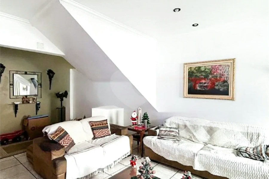 Casa à venda com 4 quartos em Santana, São Paulo, SP
