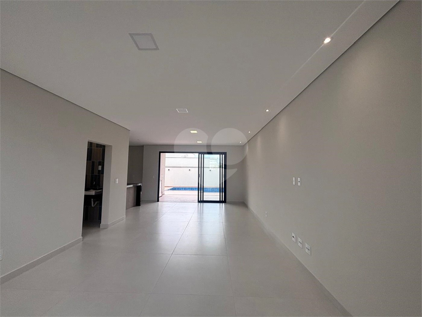 Casa à venda com 3 suítes no condomínio Campos do Conde I e II, Sorocaba - SP