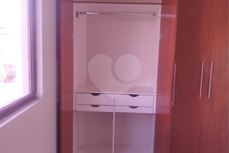 Apartamento à venda com 2 quartos, sendo 1 suíte,  em Estância Itaguaí, Caldas Novas, GO