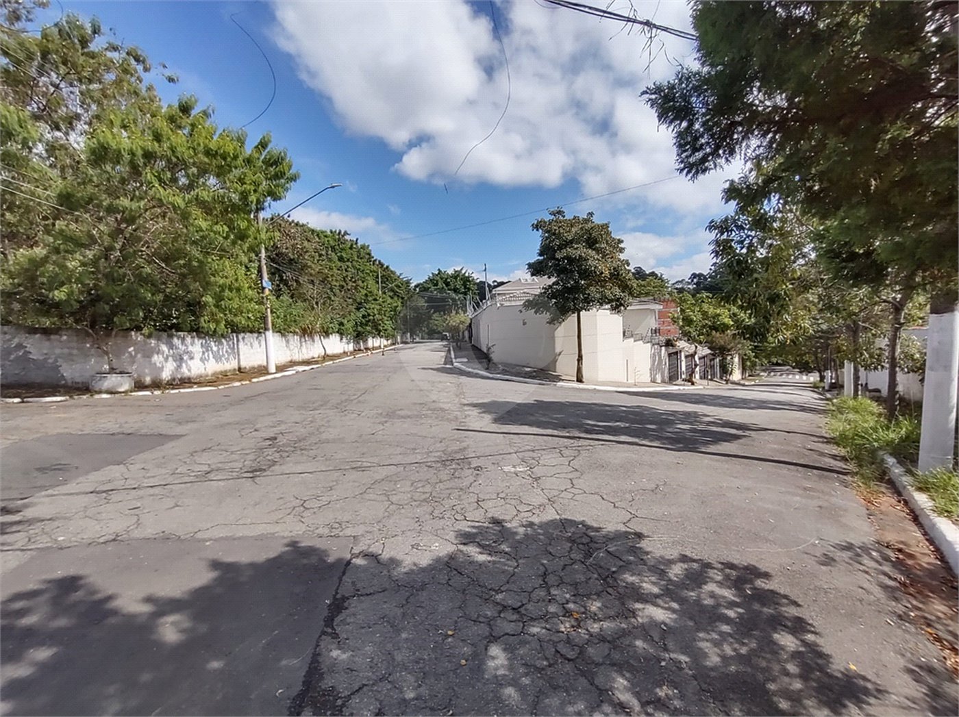 Terreno à venda no condomínio Jardim Leonor Mendes de Barros, São Paulo - SP