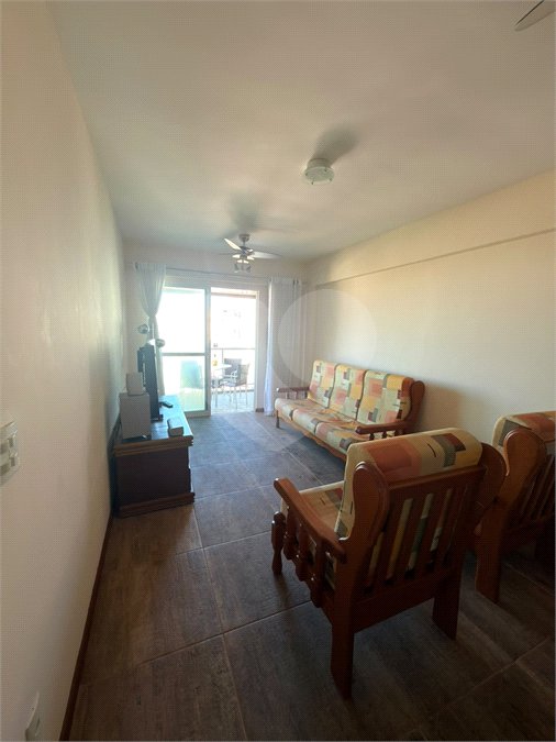 Apartamento à venda com 2 quartos, sendo 1 suíte,  em Vila Nova, Cabo Frio, RJ