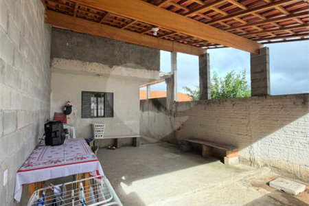 Casa à venda com 2 quartos em Vila São Paulo, Mogi das Cruzes, SP