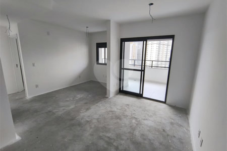 Apartamento à venda com 3 quartos, sendo 1 suíte, no Centro, São Bernardo do Campo, SP