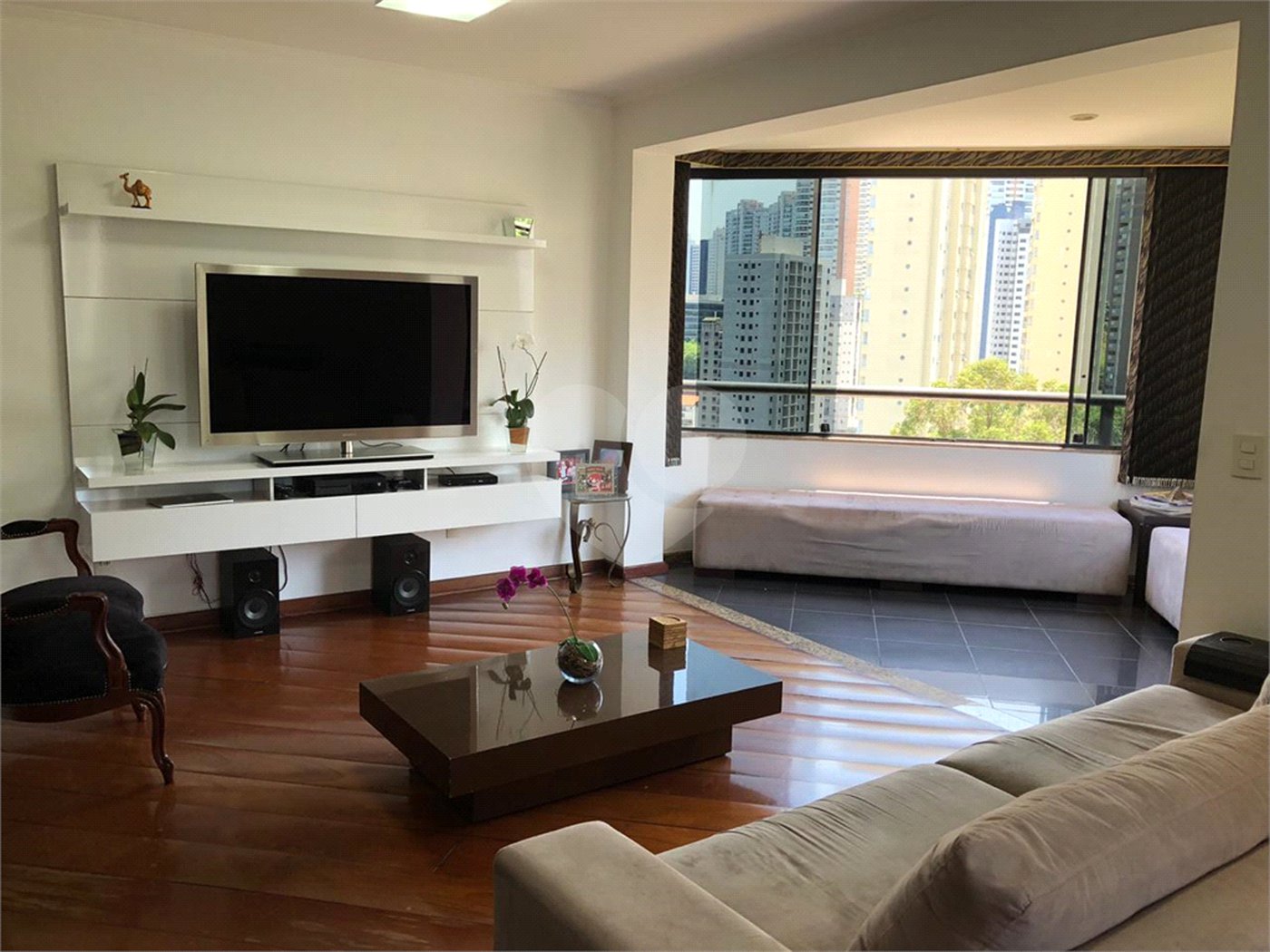 Cobertura à venda com 5 quartos, sendo 3 suítes, em Vila Andrade, São Paulo, SP