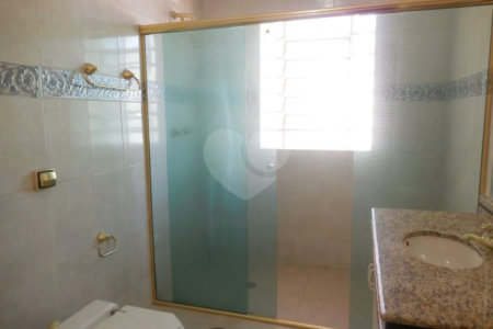Casa Térrea à venda com 5 quartos, sendo 1 suíte, em Jardim Franca, São Paulo, SP