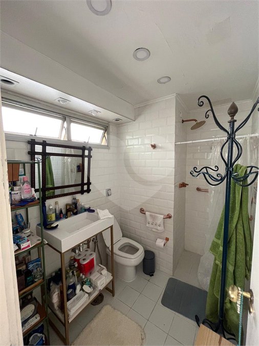 Apartamento à venda com 3 quartos, sendo 2 suítes,  em Jardim Paulista, São Paulo, SP