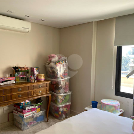 Cobertura à venda com 4 suítes em Jardim Panorama, São Paulo, SP