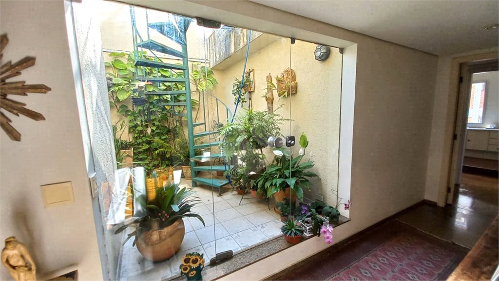 Cobertura à venda com 3 quartos, sendo 1 suíte,  em Vila Pirajussara, São Paulo, SP