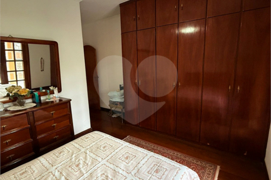 Sobrado à venda com 3 quartos, sendo 1 suíte, em Tremembé, São Paulo, SP