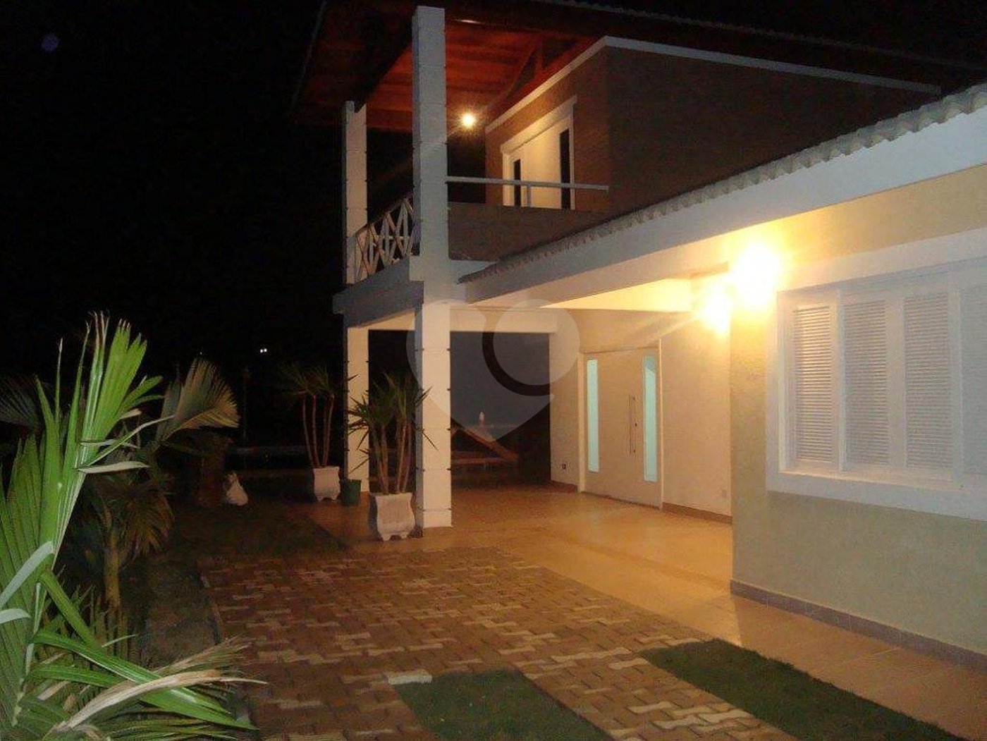 Casa à venda com 4 quartos, sendo 3 suítes, em Recreio Campo Verde, Ibiúna, SP
