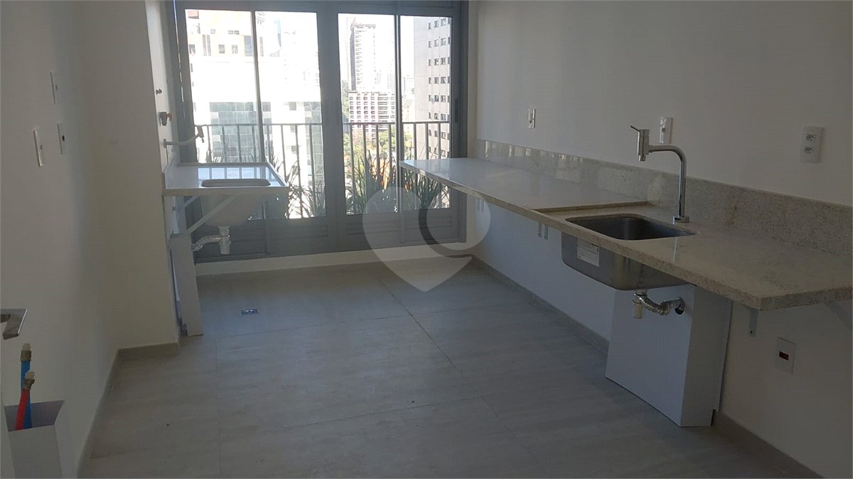Apartamento à venda com 3 suítes em Consolação, São Paulo, SP