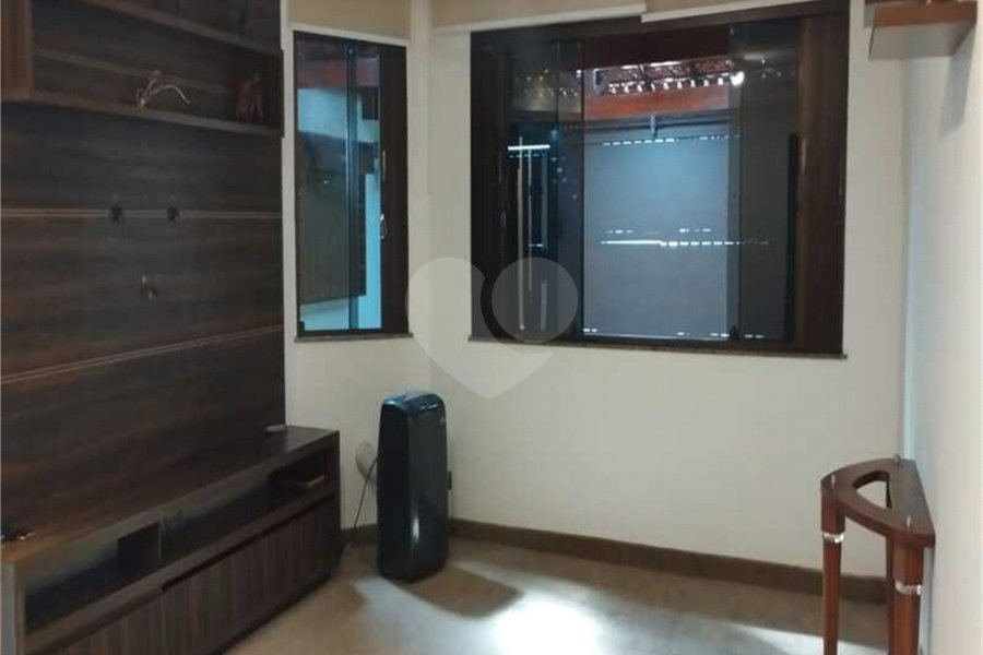 Sobrado à venda com 3 quartos, sendo 1 suíte, em Vila Medeiros, São Paulo, SP