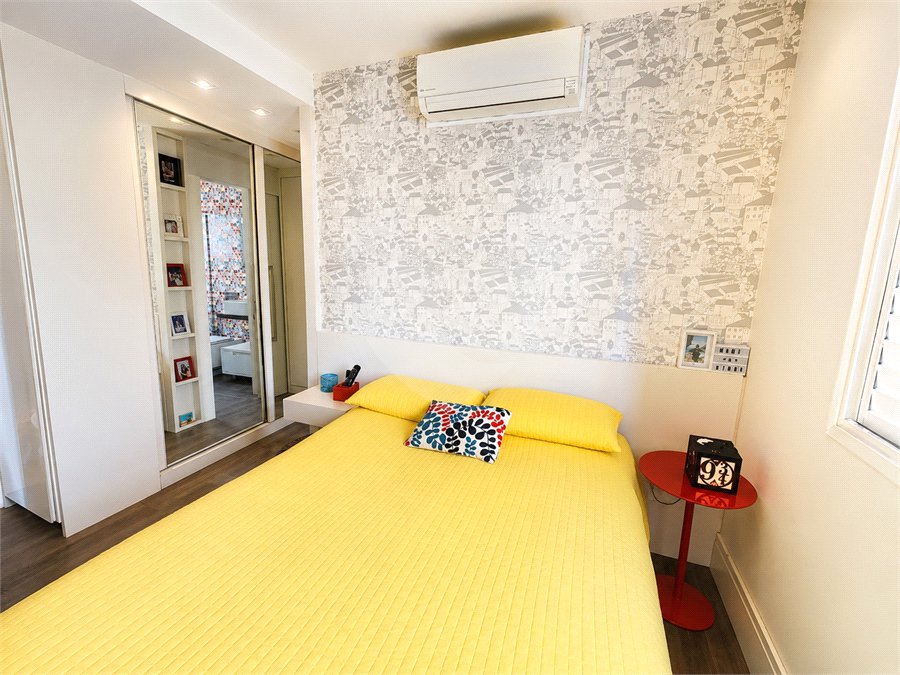 Apartamento à venda com 4 quartos, sendo 3 suítes, em Santa Cecília, São Paulo, SP