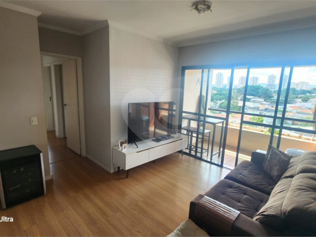 Apartamento à venda ou para alugar com 3 quartos, sendo 1 suíte,  em Alto da Lapa, São Paulo, SP