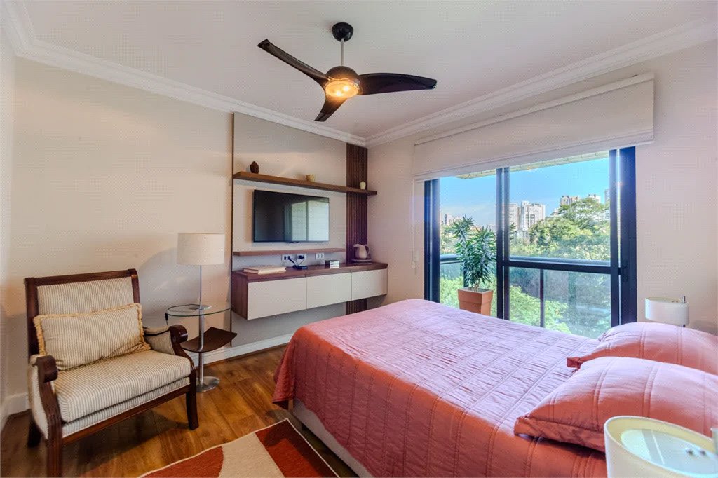 Apartamento à venda com 4 suítes em Paraíso do Morumbi, São Paulo, SP