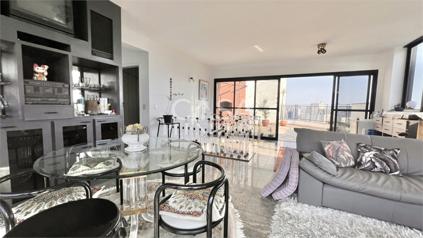 Apartamento à venda com 4 quartos, sendo 1 suíte,  em Vila Mariana, São Paulo, SP
