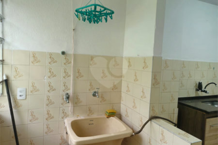 Apartamento à venda com 2 quartos em Jardim D'abril, São Paulo, SP