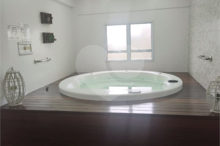 Apartamento à venda com 3 quartos, sendo 1 suíte, em Jardim Imperador, Suzano, SP