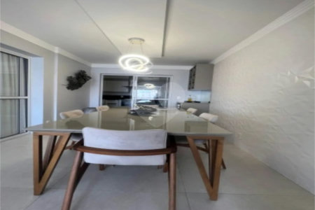 Apartamento à venda com 4 quartos, sendo 3 suítes, em Vila Regente Feijó, São Paulo, SP