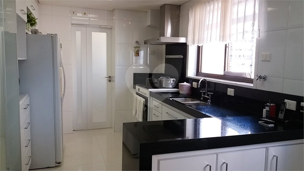 Apartamento à venda com 3 suítes em Santana, São Paulo, SP