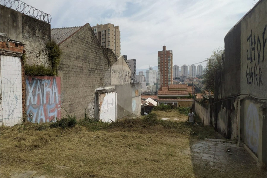 Terreno à venda em Chora Menino, São Paulo, SP