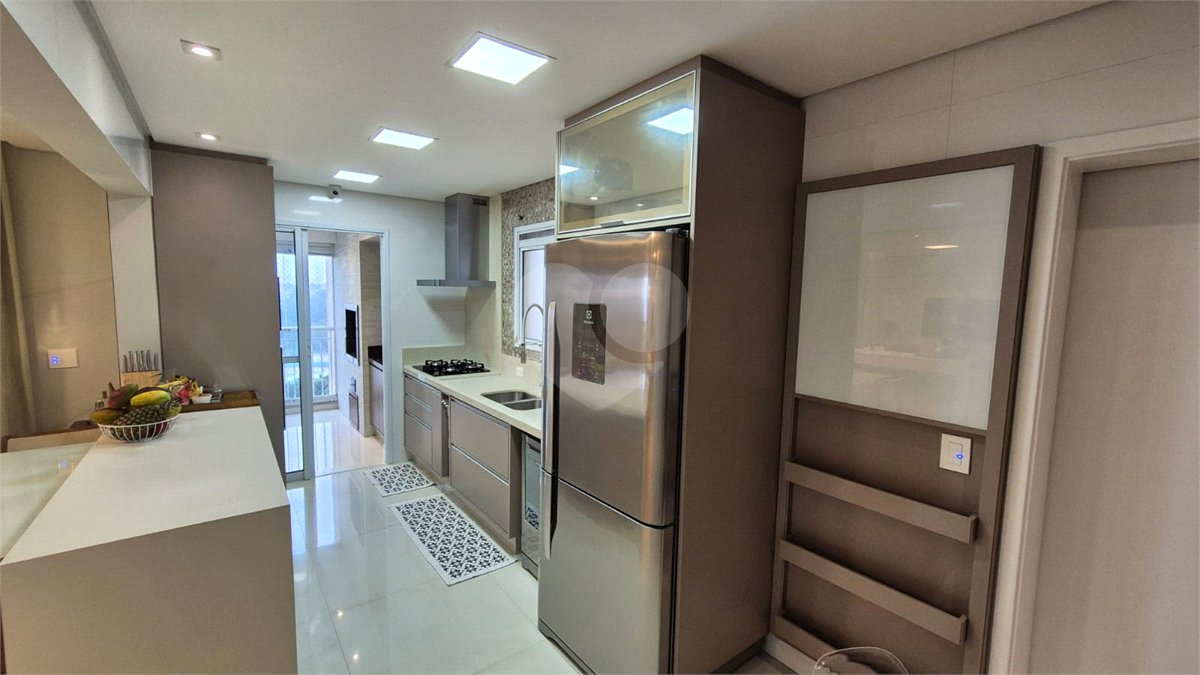 Apartamento à venda com 3 quartos, sendo 1 suíte, em Jardim Arpoador, São Paulo, SP