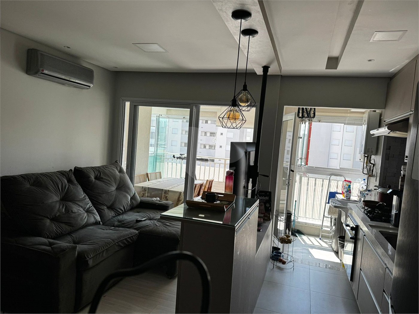 Apartamento à venda com 2 quartos, sendo 1 suíte, em Vila Guilherme, São Paulo, SP