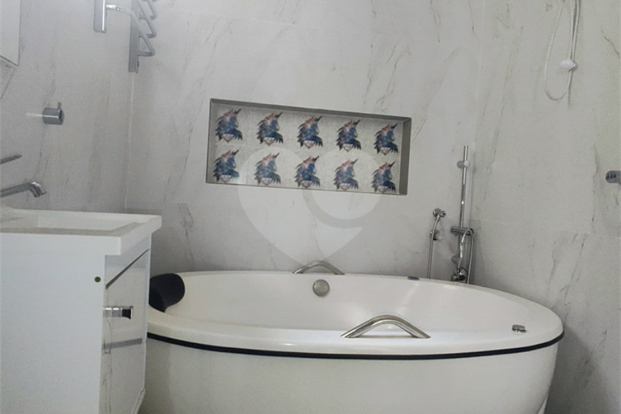 Casa à venda com 2 suítes em Água Fria, São Paulo, SP