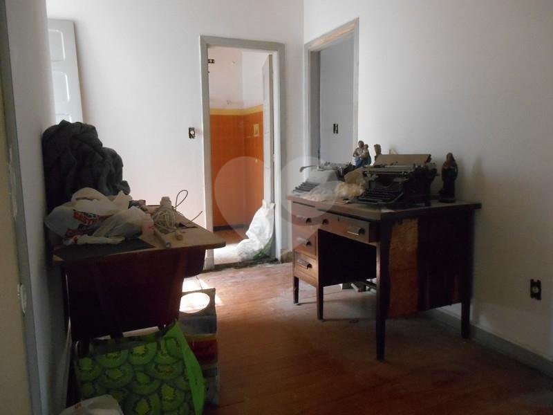 Casa à venda com 3 quartos em Mirandópolis, São Paulo, SP