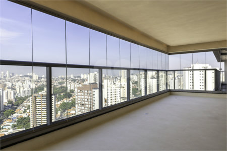 Apartamento à venda ou para alugar com 3 suítes em Água Branca, São Paulo, SP