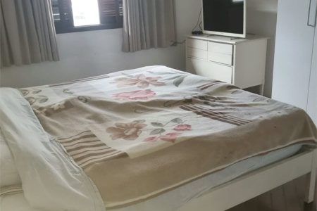 Sobrado à venda ou para alugar com 3 quartos, sendo 2 suítes,  em Ferreira, São Paulo, SP