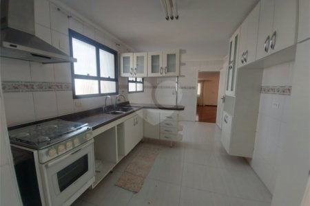 Apartamento à venda com 3 quartos, sendo 1 suíte, em Sumaré, São Paulo, SP