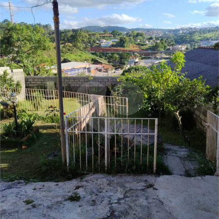 Casa à venda com 3 quartos, sendo 2 suítes, no Centro (mailasqui), São Roque, SP