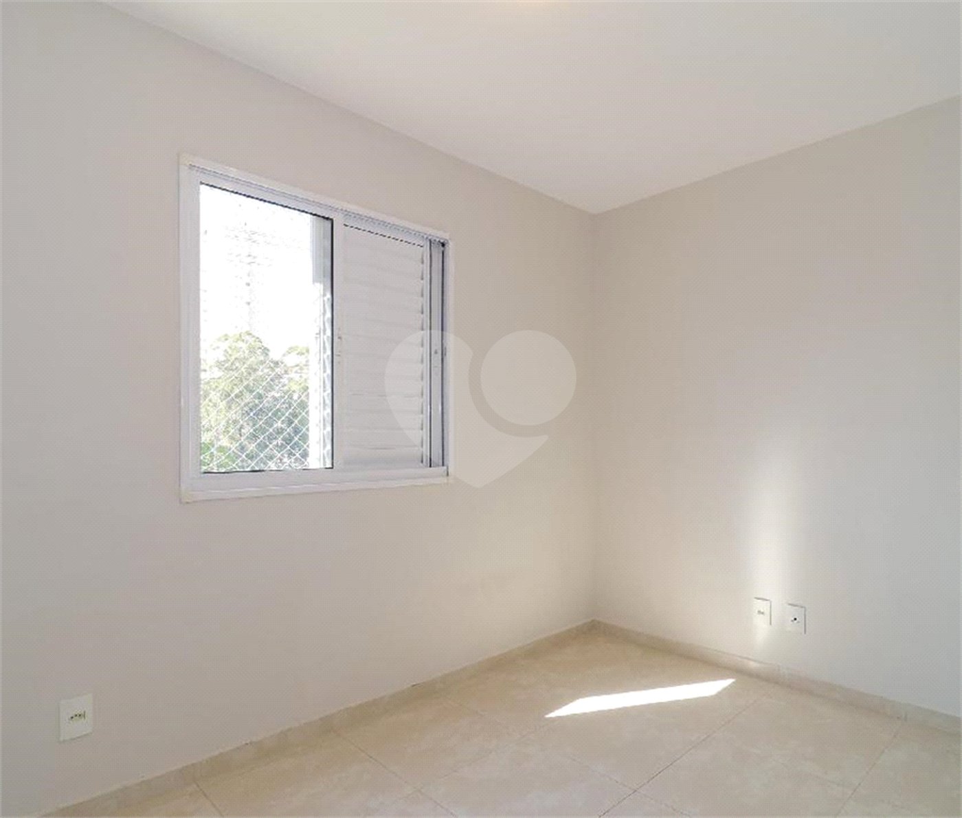 Apartamento à venda com 3 quartos, sendo 1 suíte, em Parque Reboucas, São Paulo, SP