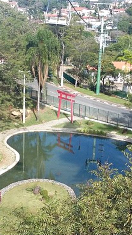 Casa à venda com 3 quartos em Alvinópolis, Atibaia, SP