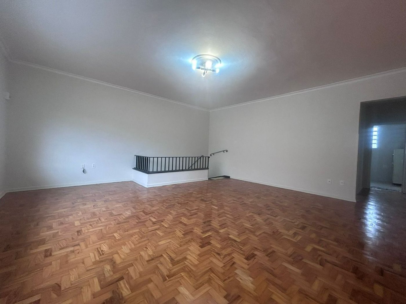 Casa com 2 dormitórios para alugar, 120 m² por R$ 5.000,00/mês - Encruzilhada - Santos/SP