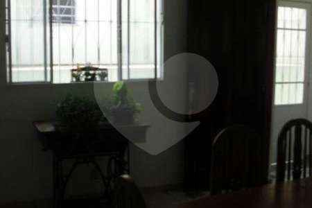 Casa à venda com 3 suítes em Bosque da Saúde, São Paulo, SP