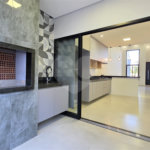Casa à venda com 3 quartos, sendo 1 suíte, no condomínio Horto Florestal Villagio, Sorocaba - SP