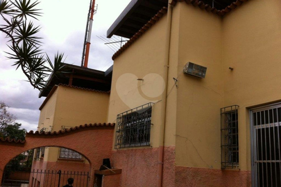 Casa à venda ou para alugar com 5 quartos, sendo 1 suíte, em Tremembé, São Paulo, SP