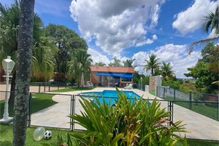 Casa à venda com 3 quartos, sendo 1 suíte, no condomínio Residencial Vale das Laranjeiras, Indaiatuba - SP